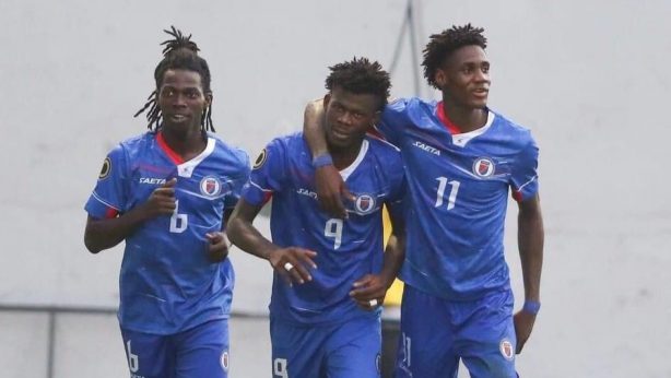 FOOT - CONCACAF U20M : VAINQUEURE DU SURINAME (3-0), HAÏTI SE QUALIFIE POUR LE PROCHAIN TOUR